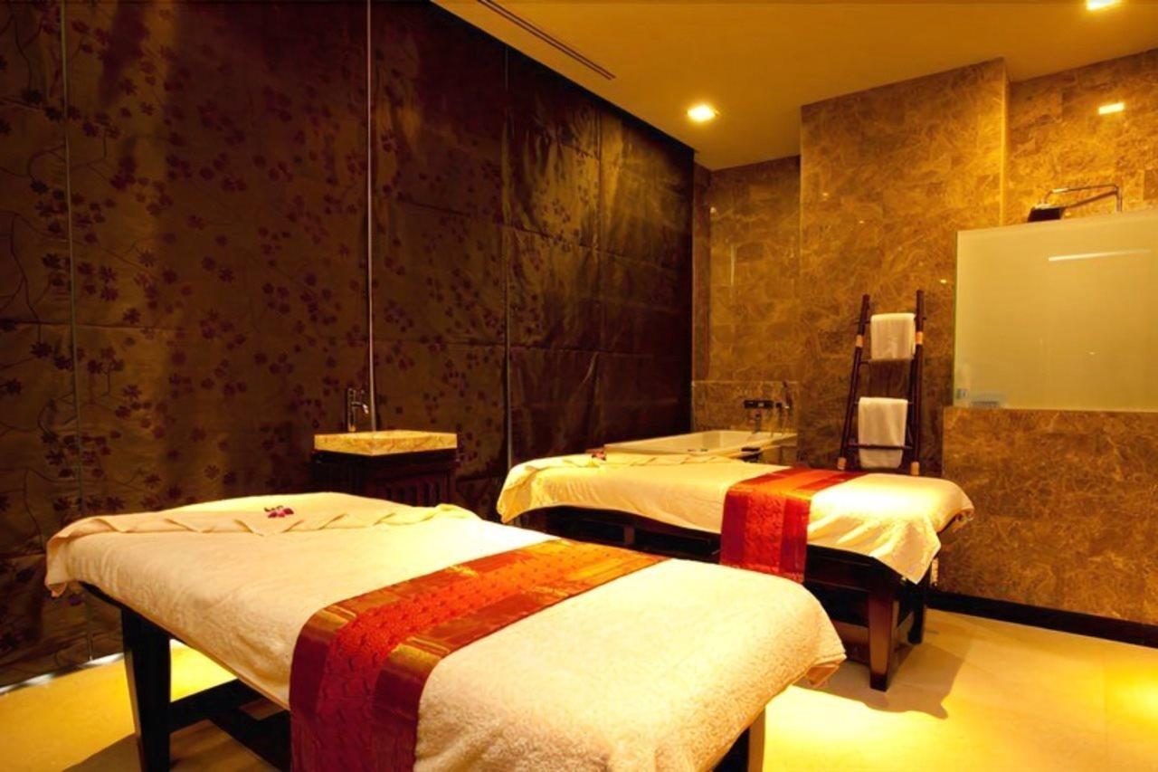 Hotel Pietra Bangkok Esterno foto