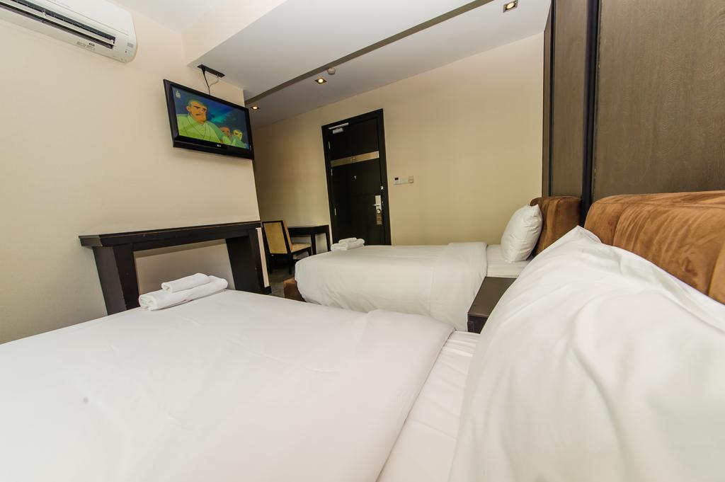 Hotel Pietra Bangkok Esterno foto