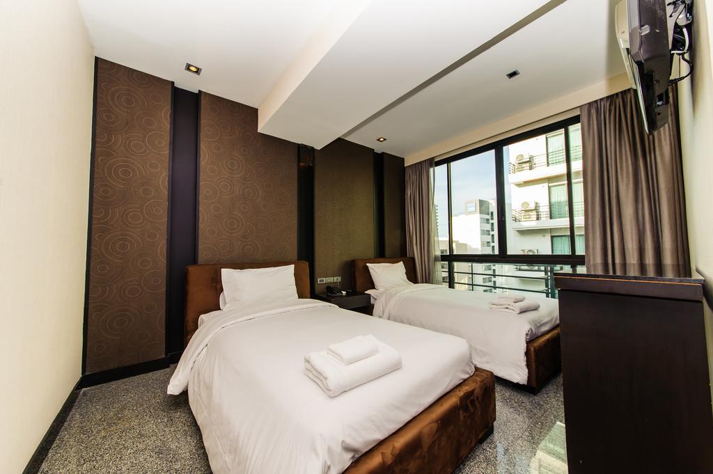 Hotel Pietra Bangkok Esterno foto
