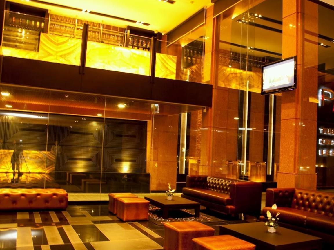 Hotel Pietra Bangkok Esterno foto