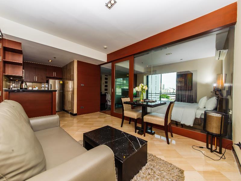 Hotel Pietra Bangkok Esterno foto
