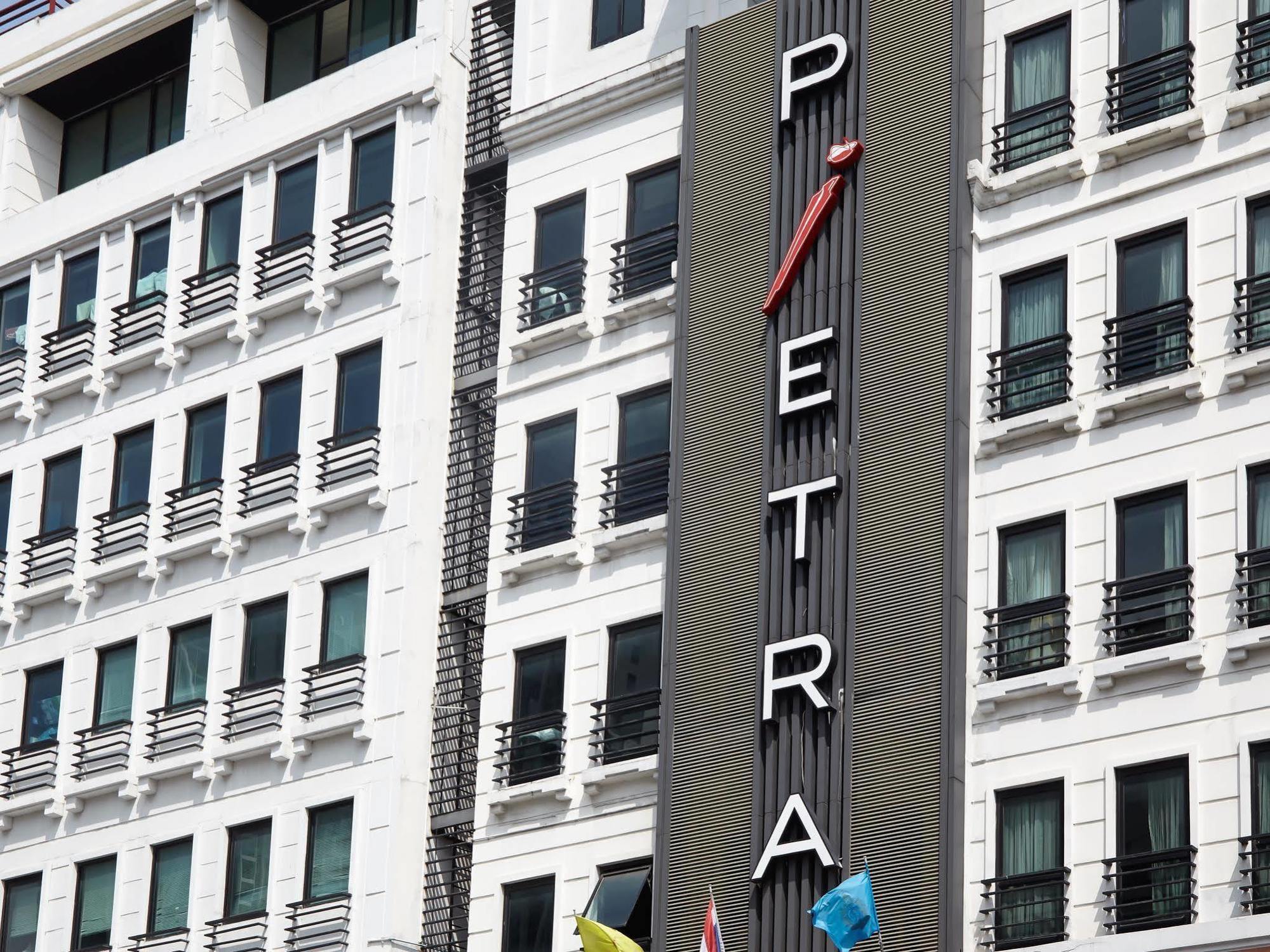 Hotel Pietra Bangkok Esterno foto